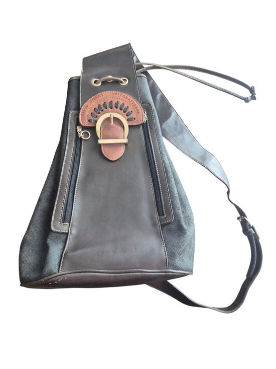 David Jones Handbags - David Jones International Brown Leather Crossbody Backpack